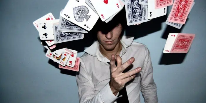 Resiko Kecanduan Bermain Judi